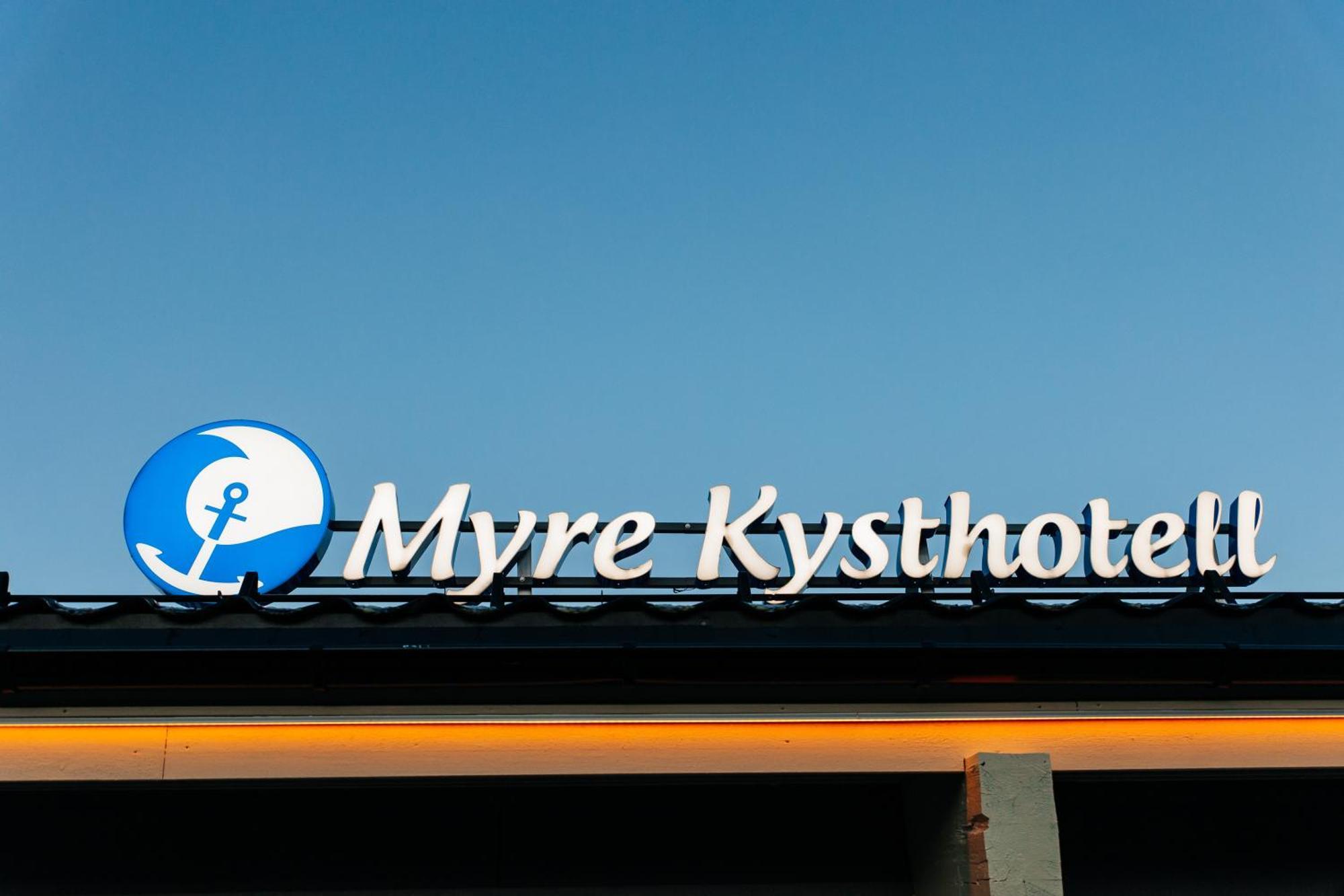 Myre Kysthotell 外观 照片